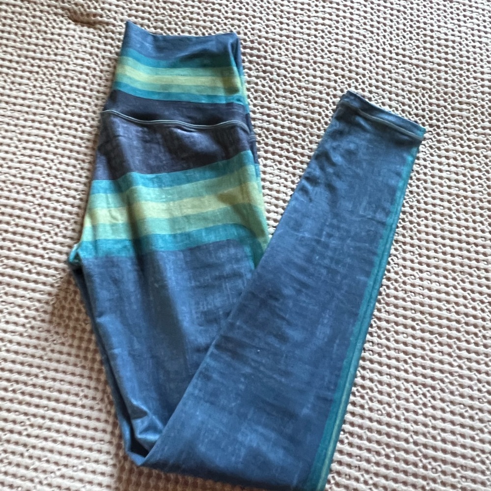 Niyama Sol leggings.